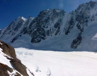 Ski de randonnee sur Chamonix.jpg